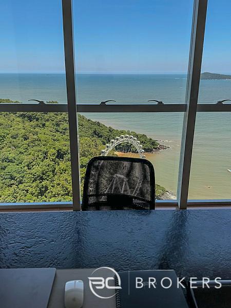 FRENTE MAR - DUPLEX DE 540 M� 6