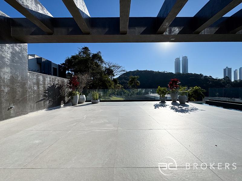 ALTO PADR�O BELLA VISTA RESIDENCE CLUB 13