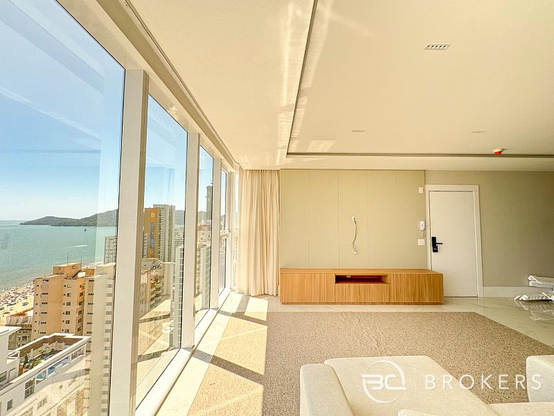 VISTA MAR, ANDAR ALTO, 04 SU�TES 3