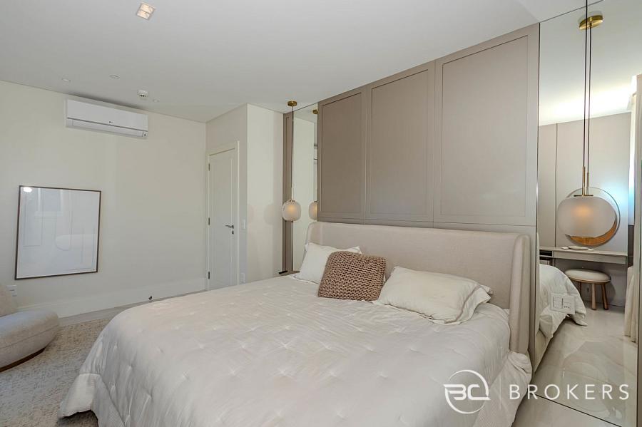 FRENTE MAR, EMBRAED, 05 SU�TES 21