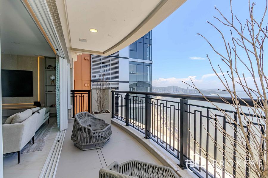 FRENTE MAR, EMBRAED, 05 SU�TES 1