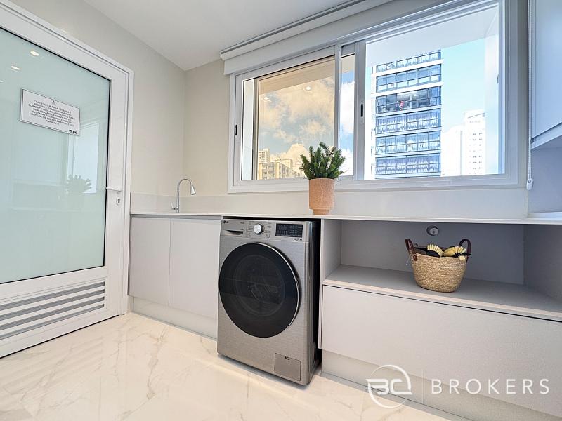 QUADRA MAR, MOBILIADO, 04 SU�TES 14