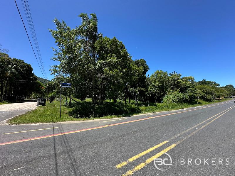 PR�XIMO AO MAR - 329 M� 5