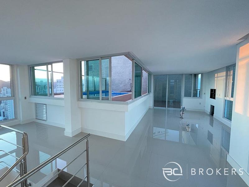 COBERTURA DUPLEX, PR�XIMO AO MAR, CENTRO 10