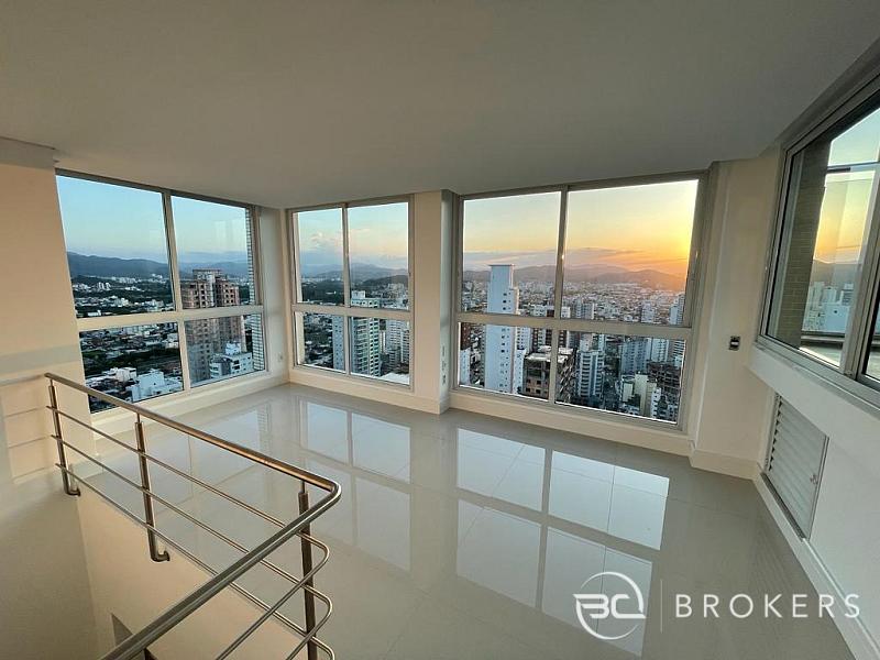 COBERTURA DUPLEX, PR�XIMO AO MAR, CENTRO 11