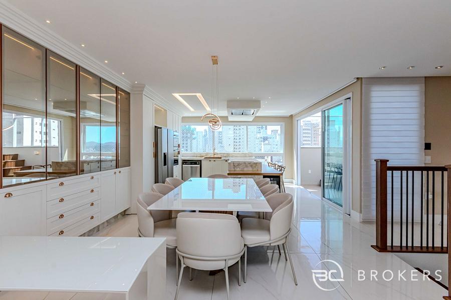 COBERTURA DUPLEX, MUITO BEM MOBILIADO E DECORADO 1
