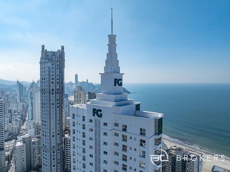 O MAIS ALTO � VENDA, VISTA COMPLETA DO MAR, MOBILIADO 11