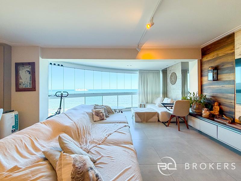FRENTE MAR COM 5 SU�TES 3