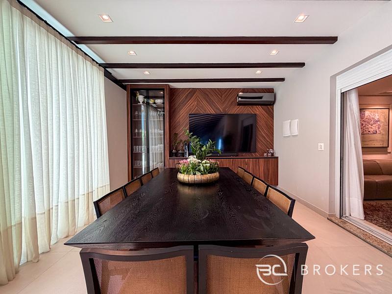 FRENTE MAR COM PISCINA PRIVATIVA 5 SU�TES 13