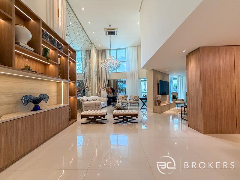 FRENTE MAR COM PISCINA PRIVATIVA 5 SU�TES 4