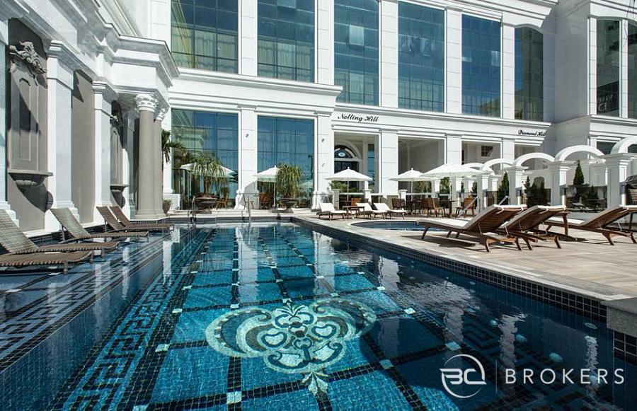 ANDAR ALTO | FRENTE MAR - EMBRAED 18