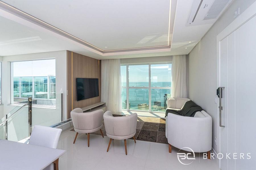 COBERTURA COM VISTA MAR, MOBILIADO E DECORADO 2
