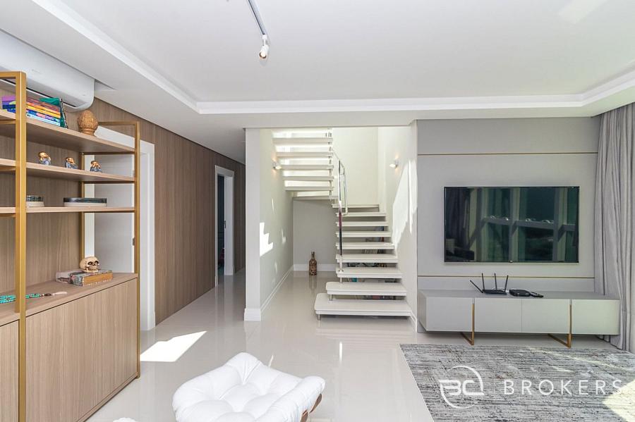 COBERTURA COM VISTA MAR, MOBILIADO E DECORADO 17