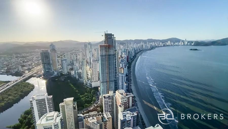 ANDAR ALTO - VISTA COMPLETA DO MAR - NUNCA HABITADO 3