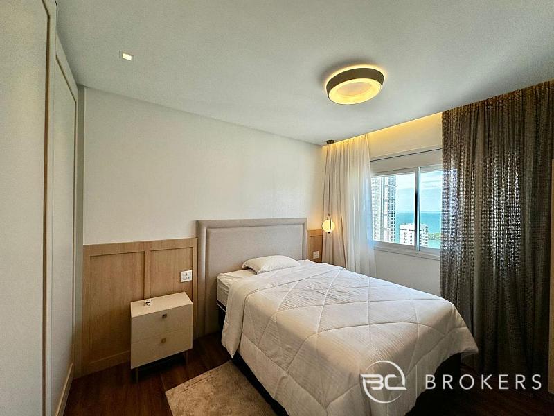 ANDAR ALTO, VISTA DO MAR, EMBRAED, 03 SU�TES 12