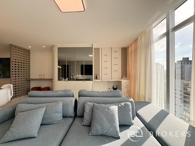ANDAR ALTO, VISTA DO MAR, MOBILIADO E DECORADO 8