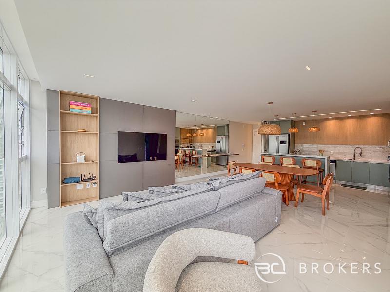 ANDAR ALTO, VISTA MAR, MOBILIADO E DECORADO 4