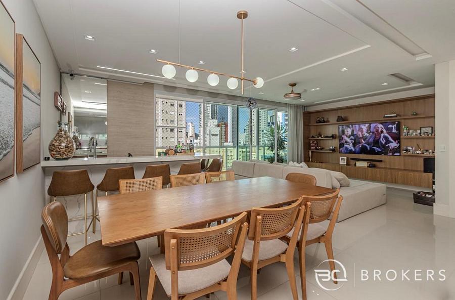 04 SU�TES, MOBILIADO E DECORADO, CENTRO 4