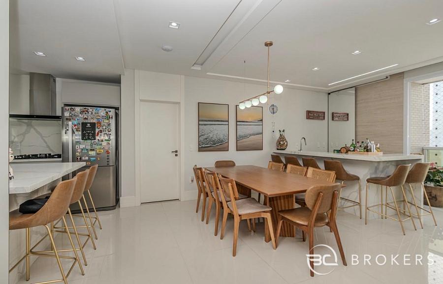 04 SU�TES, MOBILIADO E DECORADO, CENTRO 6