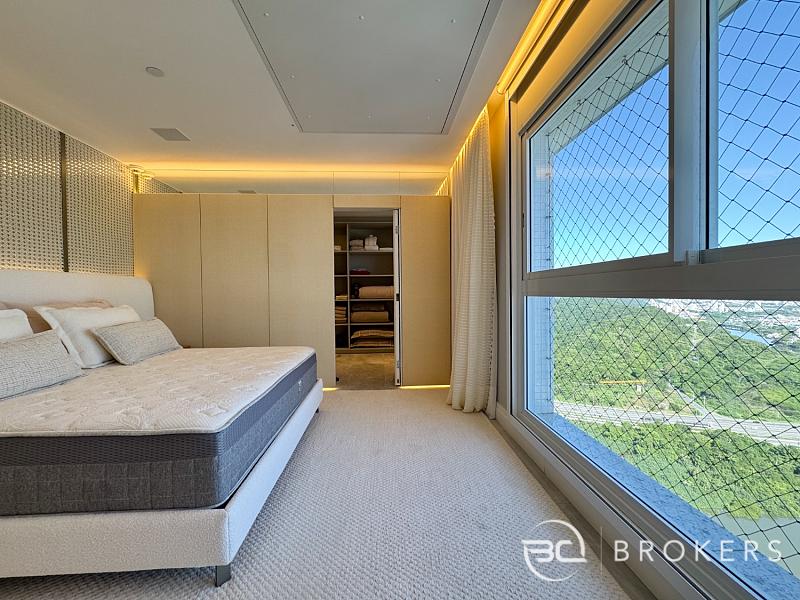 ANDAR ALTO, VISTA PANOR�MICA, MOBILIADO E DECORADO 26