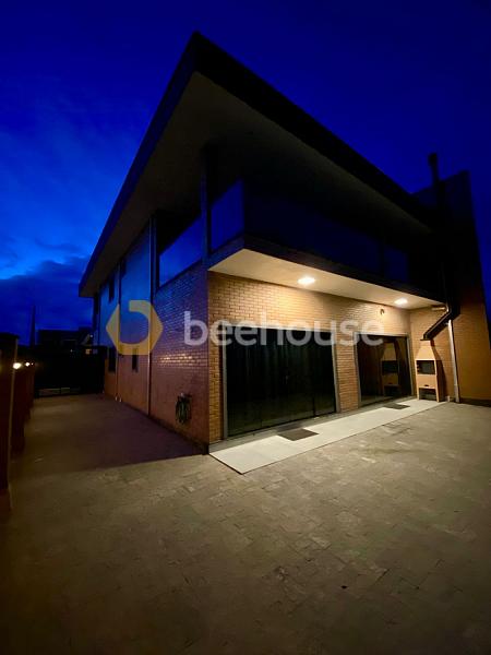 Sobrado Alto Padrão - Praia do Ervino - São Francisco do Sul — foto 3