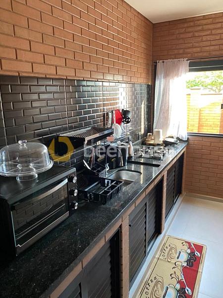 Sobrado Alto Padrão - Praia do Ervino - São Francisco do Sul — foto 8