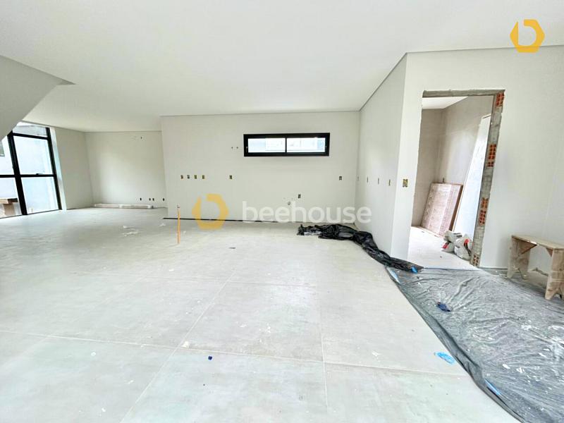 Casa moderna com 4 vagas de garagem. — foto 8