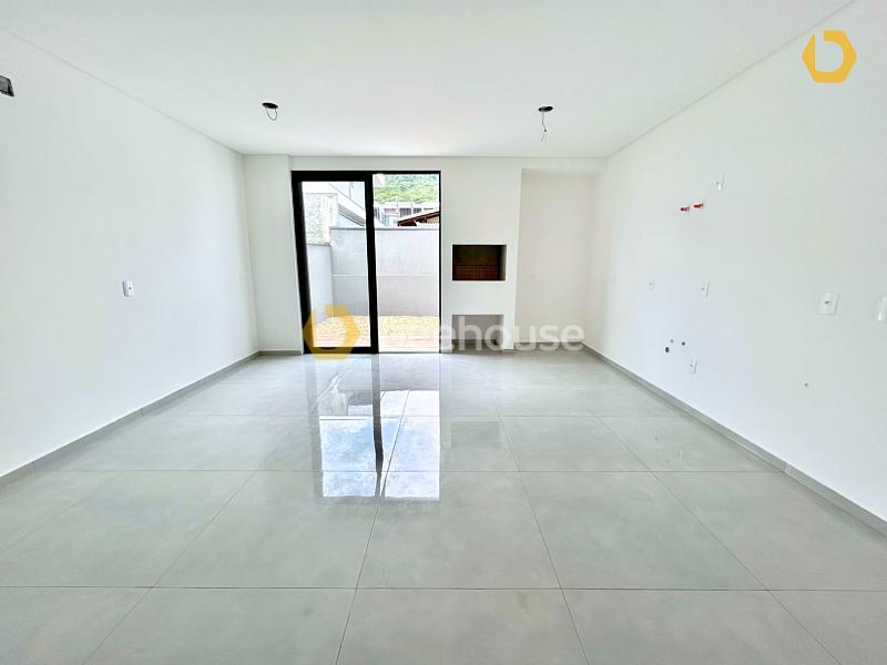 Próximo ao colégio Católica (Machado de Assis) — foto 2