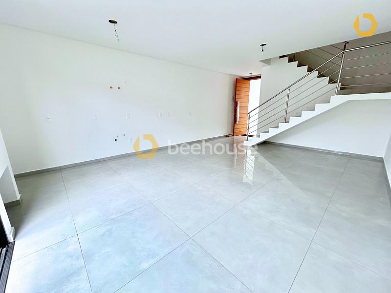 Próximo ao colégio Católica (Machado de Assis) — foto 4