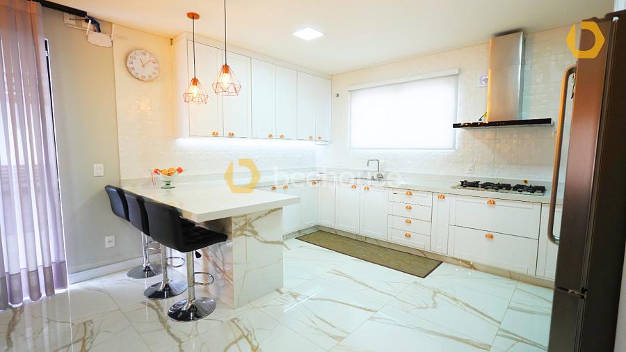 Casa em Condomínio Mobiliada de 241m² - Alto Padrão — foto 3