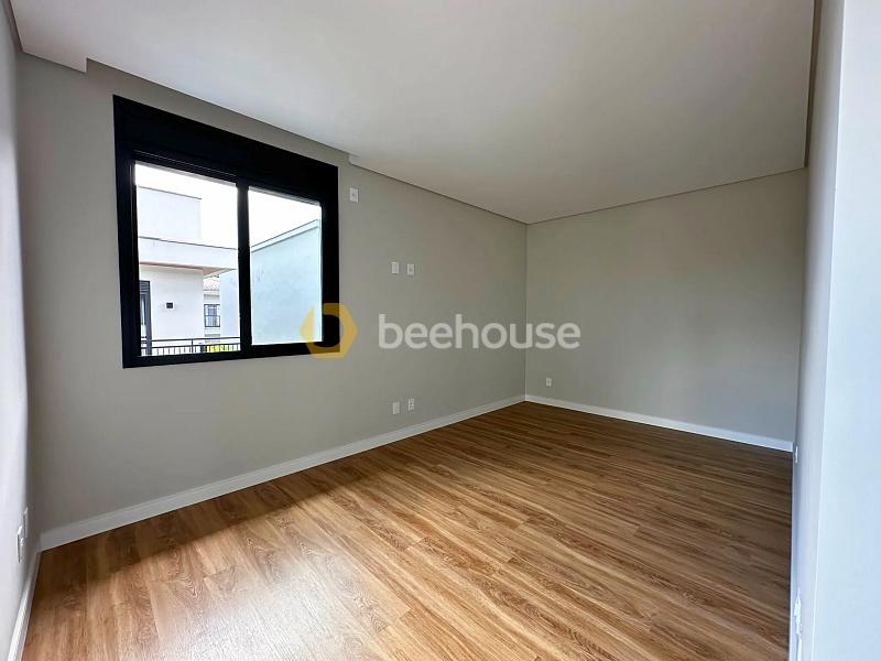 Casa com 4 dormitórios à venda no Quinte Essence — foto 27