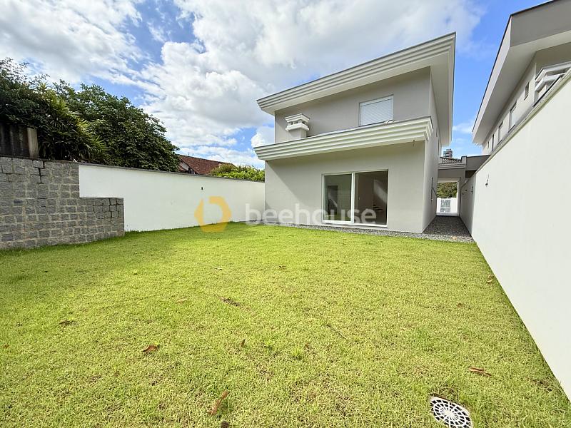 Sobrado em Localização Privilegiada – Conforto, Espaço e Sofisticação — foto 19