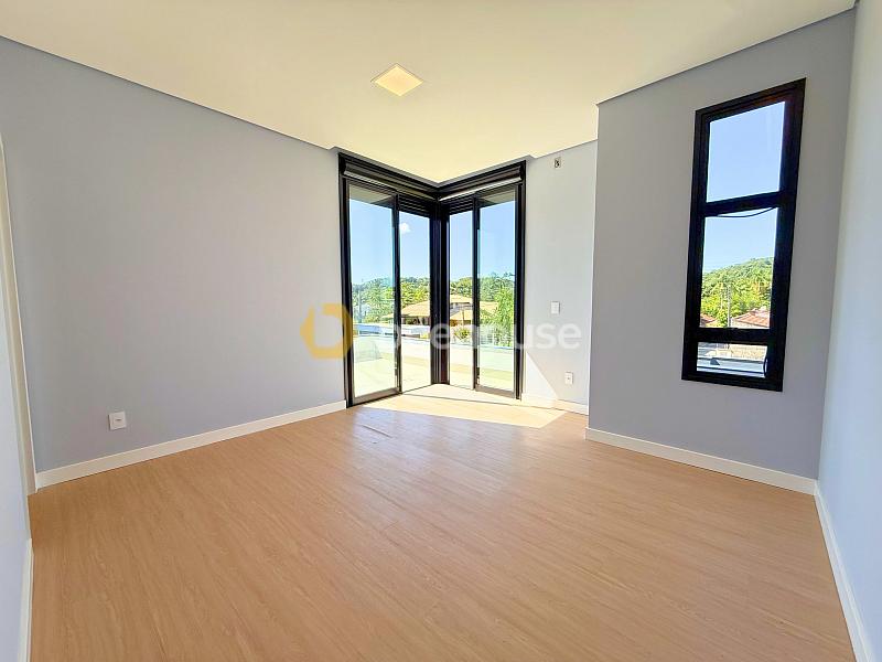 Casa com condomínio com portaria 24h - Glória, Joinville/SC — foto 14