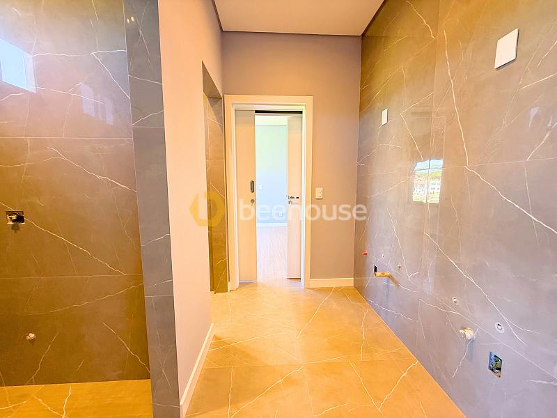 Casa com condomínio com portaria 24h - Glória, Joinville/SC — foto 21