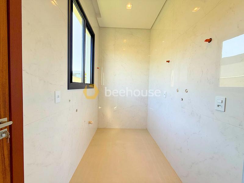 Casa com condomínio com portaria 24h - Glória, Joinville/SC — foto 9