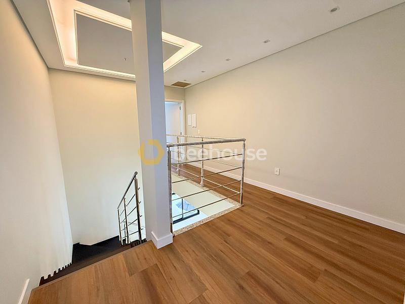 Sobrado de Esquina — foto 11