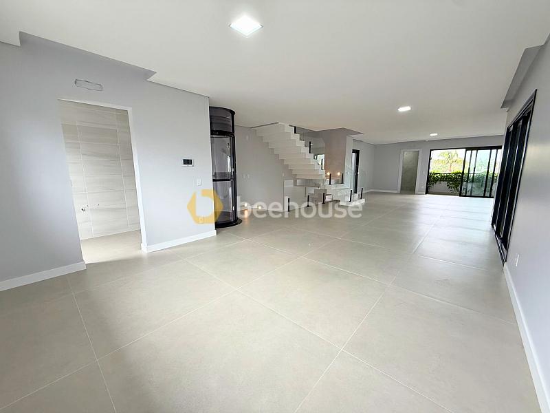 Triplex com Elevador - Cond. Fechado — foto 12