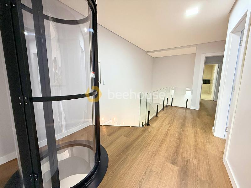 Triplex com Elevador - Cond. Fechado — foto 8