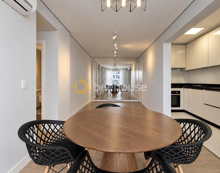 Apartamento de 3 Quartos Semi Mobiliado | Andar Alto | Pr�ximo ao Cidade das �guas 1