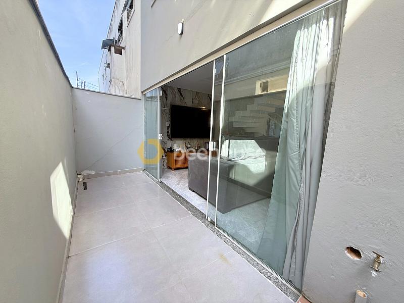 Belissimo Sobrado composto por uma suíte mais 2 dormitórios — foto 13