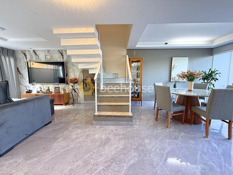 Belissimo Sobrado composto por uma suíte mais 2 dormitórios — foto 8