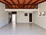 Casa plana na divisa com o Sagua�u | Piscina, energia solar e 4 vagas 6