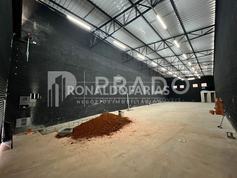 Galpao Comercial para Locação no Vila São Jose 580 m² — foto 2