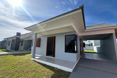 Casa à venda no balneário Figueirinha – Arroio do Sal/RS
