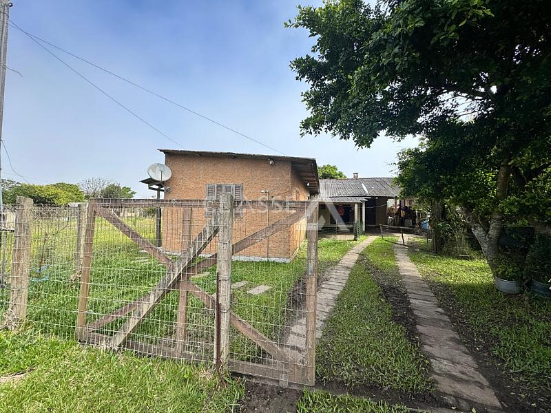 Casas � venda no balne�rio Sereia do Mar - Arroio do Sal/RS 1