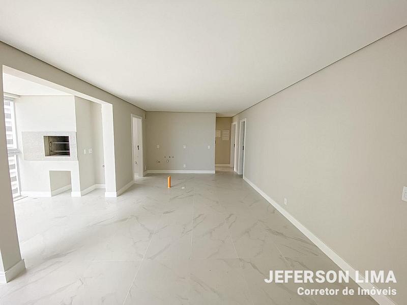 Apartamento com 2 dormitórios à venda, 82 m² por R$ 1.250.000 - Centro - Balneário Piçarras/SC — foto 7