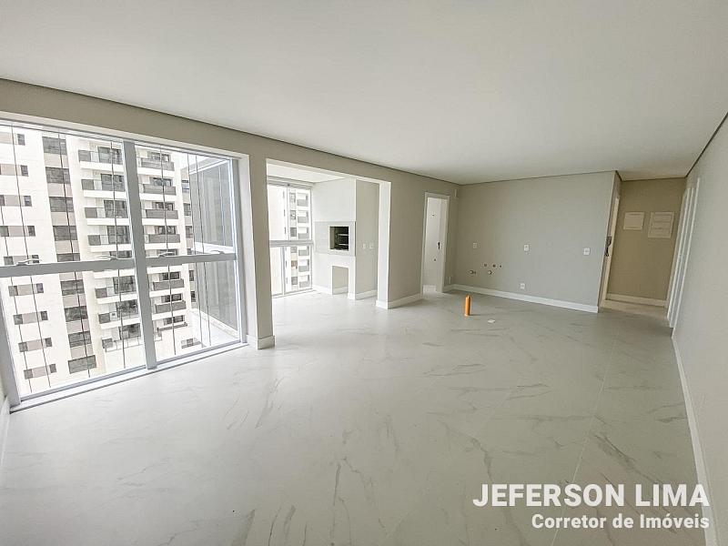 Apartamento com 2 dormitórios à venda, 82 m² por R$ 1.250.000 - Centro - Balneário Piçarras/SC — foto 5