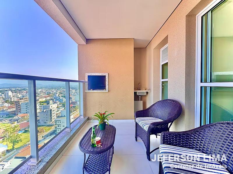 VENICE HOME CLUB | APARTAMENTO COM VISTA PARA O MAR A 50 METROS DA PRAIA � ITACOLOMI, BALNE�RIO PI�ARRAS/SC 1