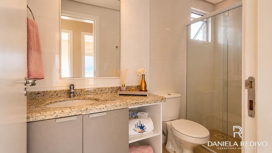 Apartamento � venda | 3 dormit�rios (1 su�te) 2 vagas, Estreito Florian�polis 21