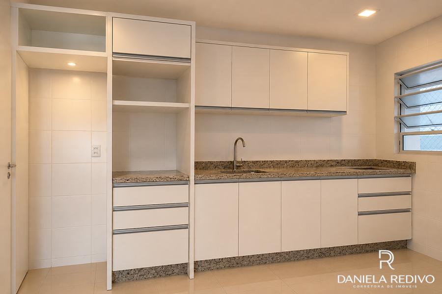Apartamento � venda | 3 dormit�rios (1 su�te) 2 vagas, Estreito Florian�polis 11